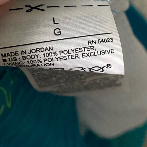 Old Navy Swim Trunks - Picture 8 of 8